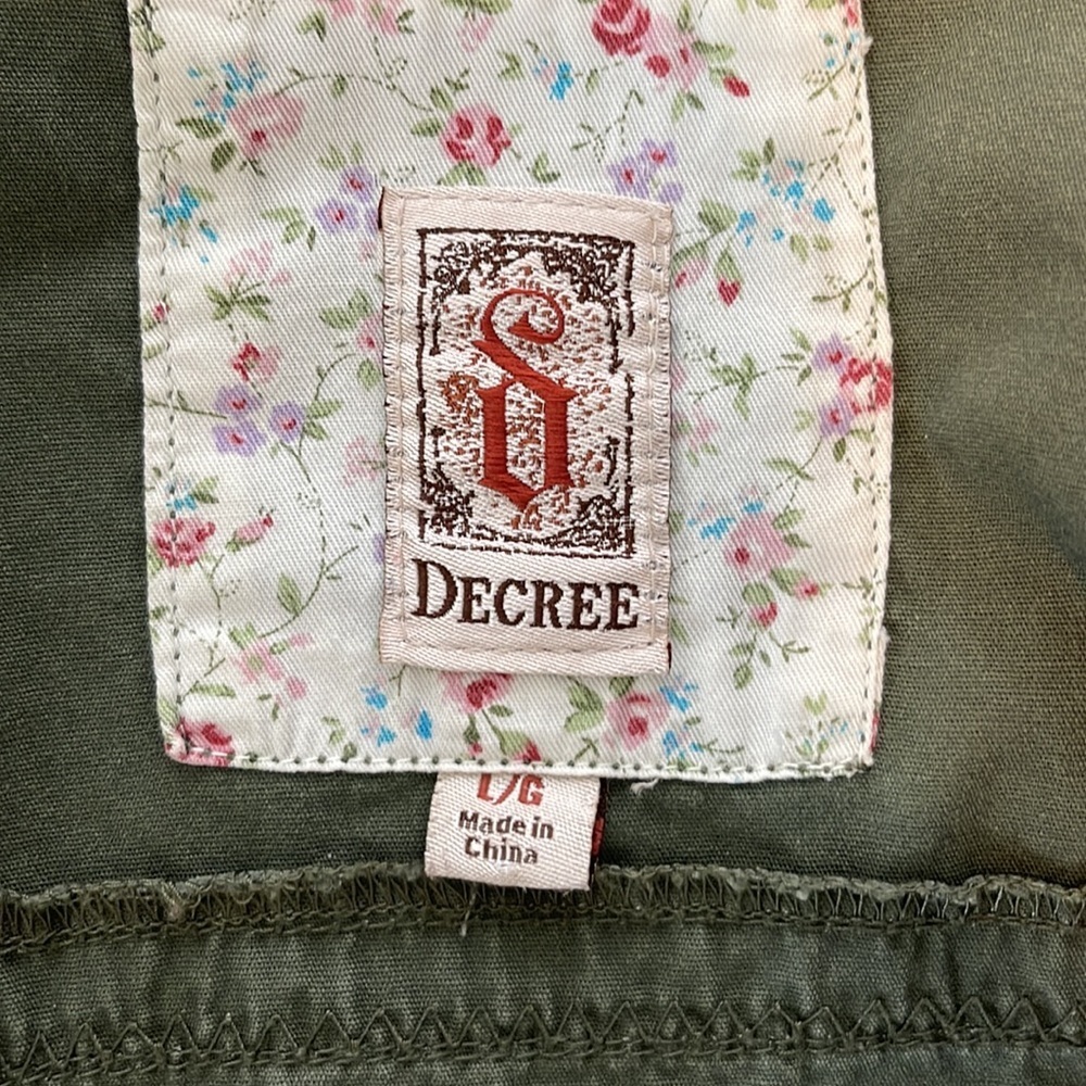 Decree Olive Utility Jacket - Picture 5 of 8